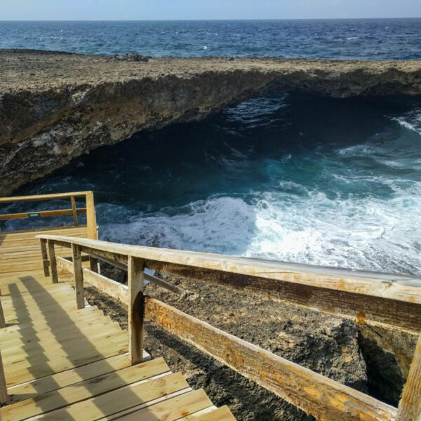 Private Island Tour Curacao - Image 2